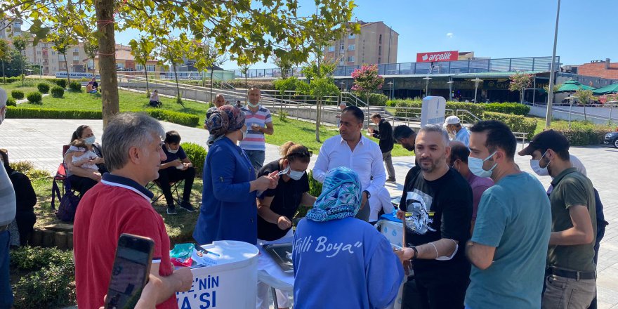 Deva Partililer aşure ikramında bulundu