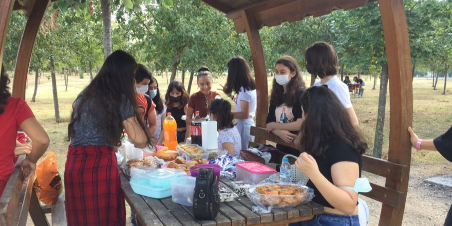 Koç Ortaokulu öğrencileri doyasıya eğlendi