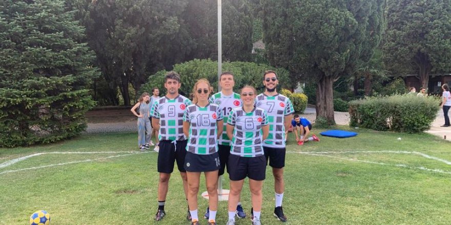 KOÜ Korfbol yine zirvede