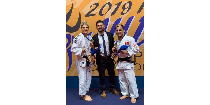 Tokyo’da bizimkiler sahne alıyor