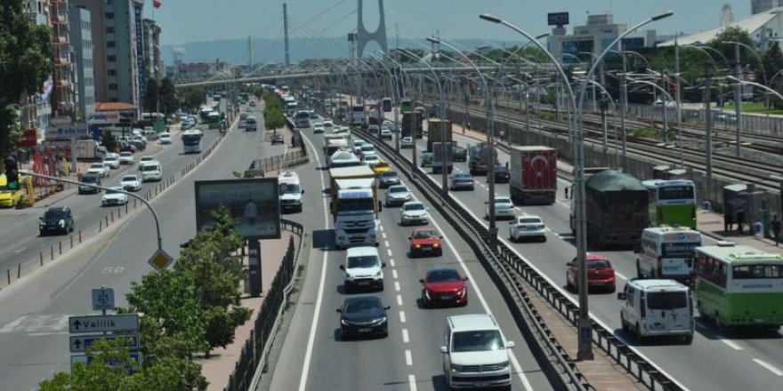 Kocaeli yollarındaki araç sayısı arttı