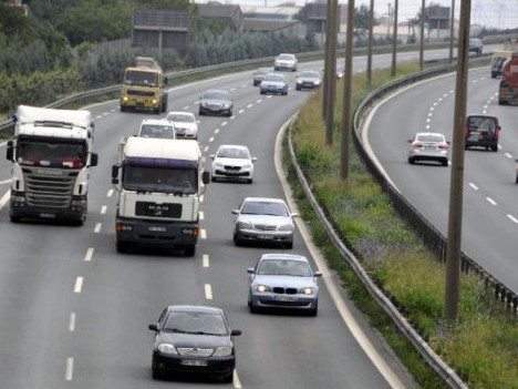 Yollarda akşam trafiğine dikkat!