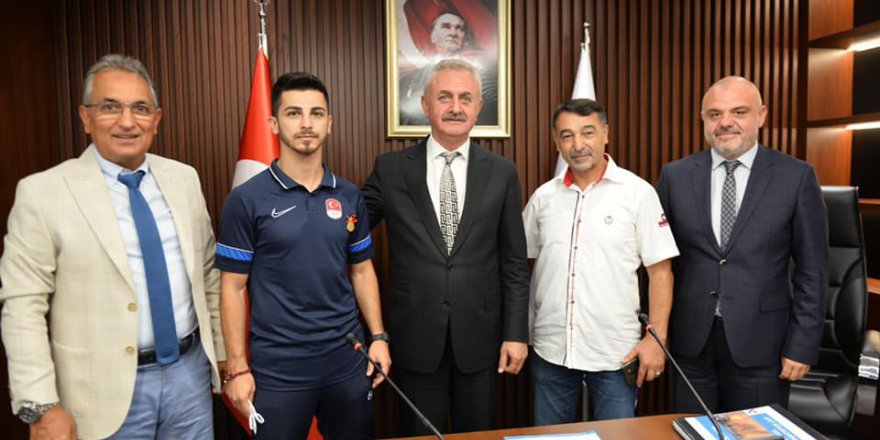 Başkan Çiler, Eray Şamdan’ı konuk etti