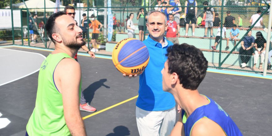 Sokak basketbolu heyecanı yaşanıyor