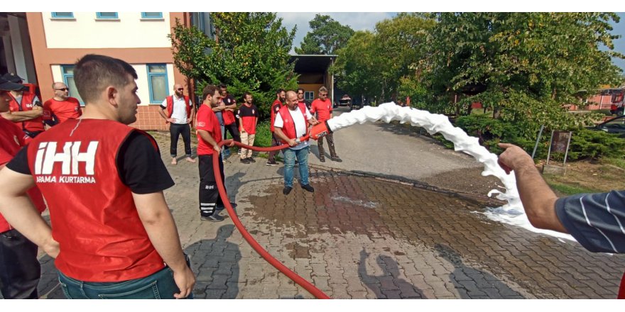 Kocaeli İtfaiyesinden yangın eğitimi