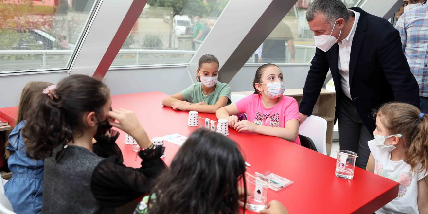 “Gençler ülkemizin asıl gücü, dünyanın da vicdanıdır”