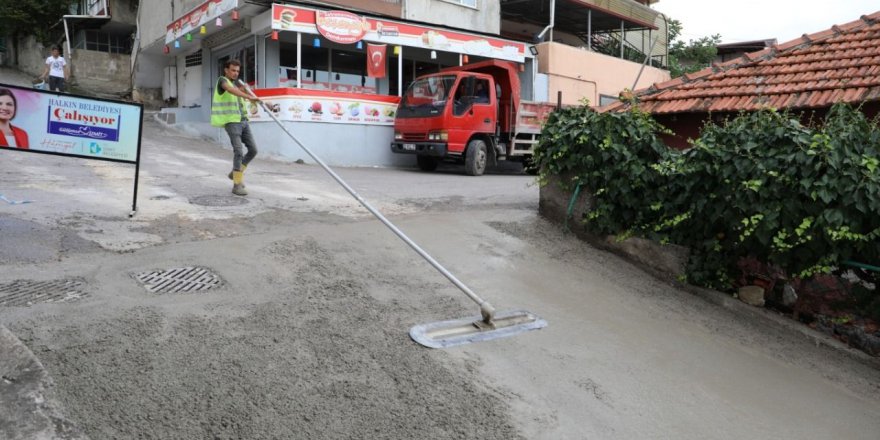 Tavşantepe’de beton yol mesaisi