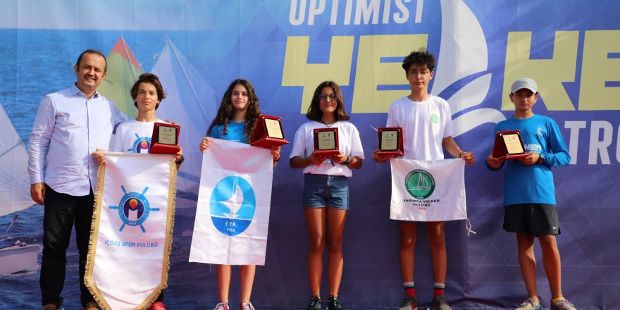Büyükşehir Optimist Trofesi’nde final heyecanı yaşandı