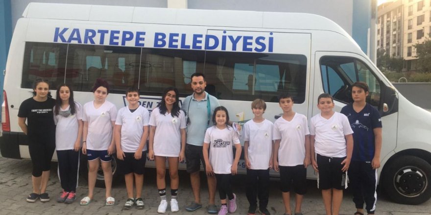 Kartepeli yüzücüler Türkiye Şampiyonası’na katılmaya hak kazandı
