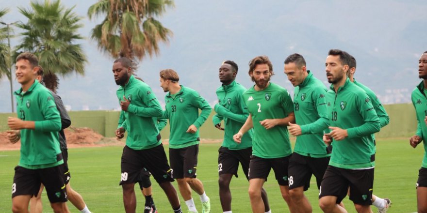 Kocaelispor tam kadro hazırlanıyor