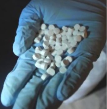 34 extacy hap ele geçirildi