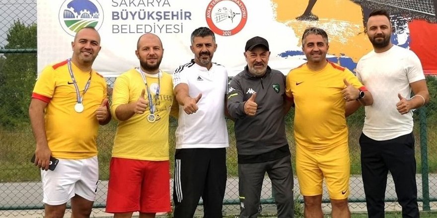 İyi ayak yaptılar kupayı kaptılar