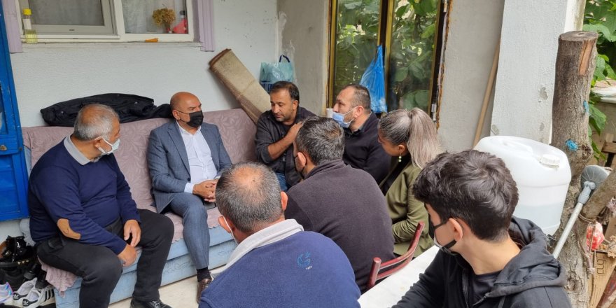 Tarhan, hayatını kaybeden işçinin ailesini ziyaret etti