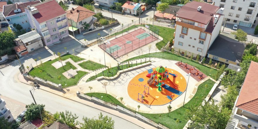 Çayırova yeni parklarla yeşilleniyor