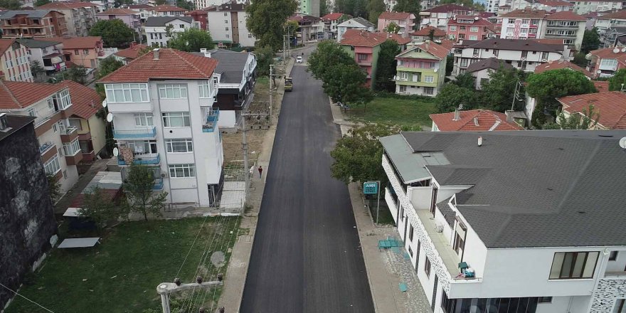 Hürriyet Caddesi asfaltlanıyor