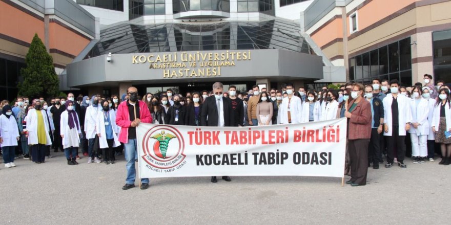 Sağlık çalışanlarından tepki