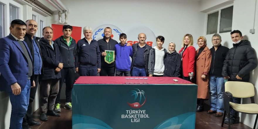 Kocaeli Güneşspor’dan Kocaelispor’a 4 futbolcu daha