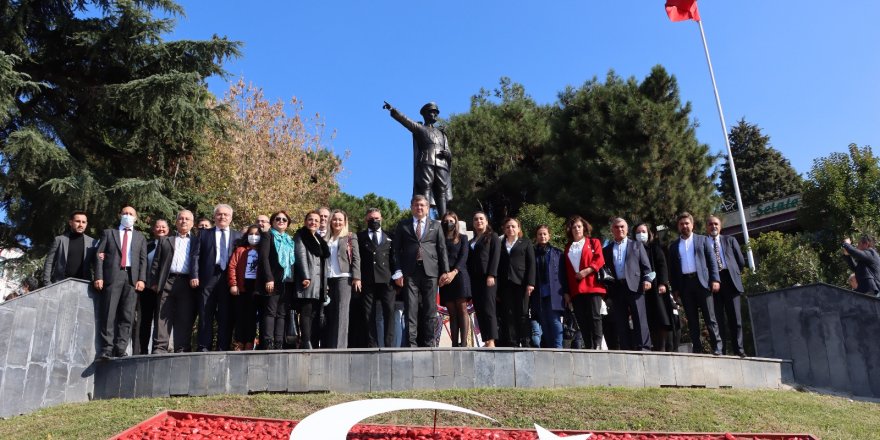 CHP Kocaeli Ata’nın huzurunda