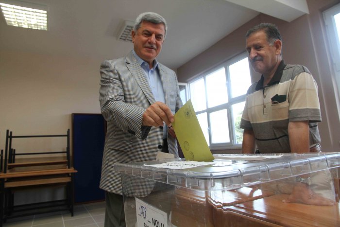 Milli İrade kazanacak