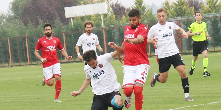 Gölcük’te gol sesi çıkmadı