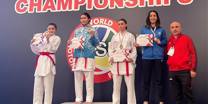 Kartepe Belediyespor başarıya doymuyor