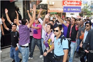 GEBZE TAKIMINI SAHİPLENMELİ!