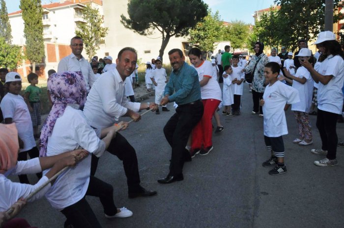 DARICA'DA SOKAK OYUNLARINA İLGİ BÜYÜK