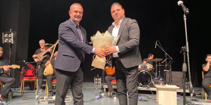 Kubat, Gebze’de öğretmenler için söyledi