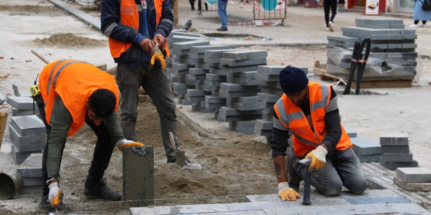 Yürüyüş Yolu’na Hereke kilim motifi