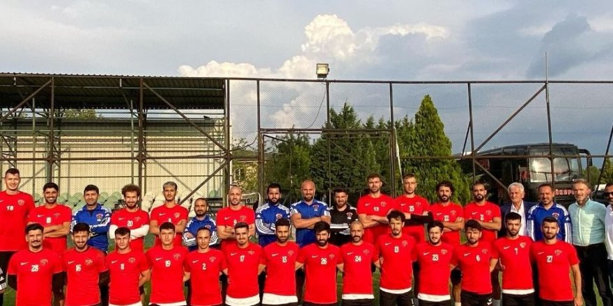 Gölcükspor kalitesini ortaya koyuyor