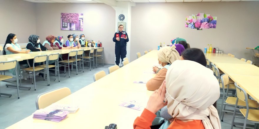 Jandarma fabrika fabrika dolaşıp KADES’i anlattı