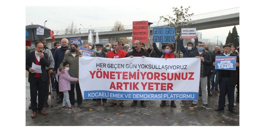 "Her yeni güne daha yoksul uyanıyoruz"