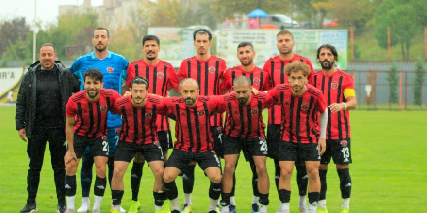 Nihat ve Eren attı, Karamürsel 3 puanı kaptı