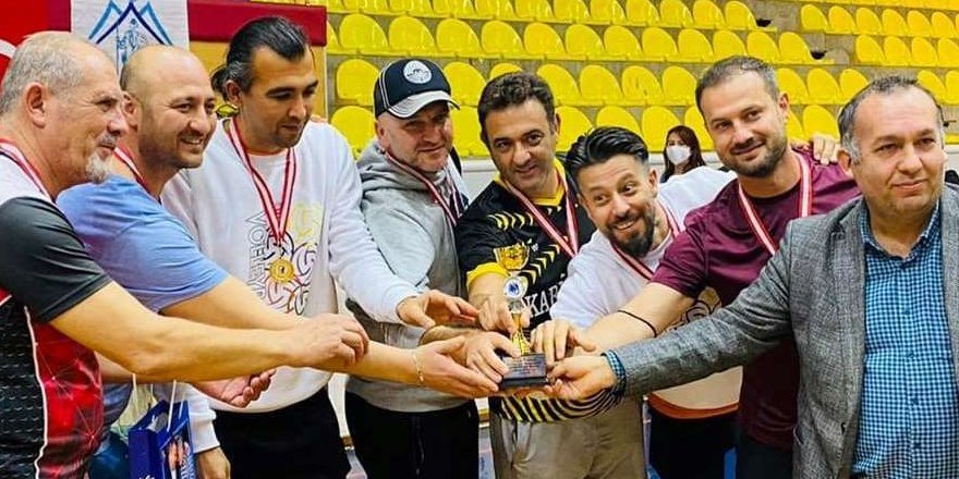 Voleybolcu Yakup Debreli’den teşekkür