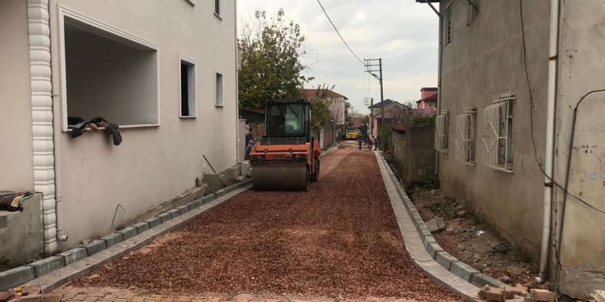 Altyapıdan sonra üstyapı çalışmaları yapılıyor