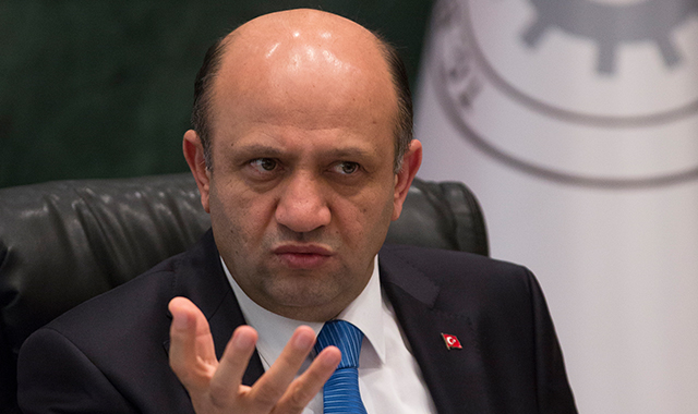 Işık: “6 yıl içinde yerli otomobil yollarda”