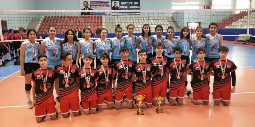 Yıldızlar voleybol Körfez Uluğbay’dan sorulur