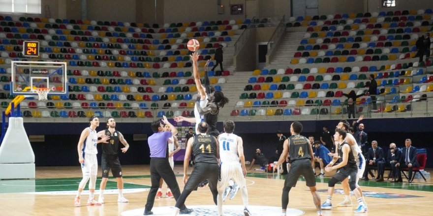 Kağıtspor yine kaybetti 73-82