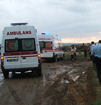 Denizden 2'si çocuk 3 kişinin cesedi çıkarıldı