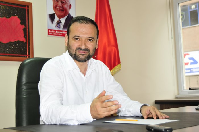 “Külliyenin restorasyonu bitmek bilmiyor”