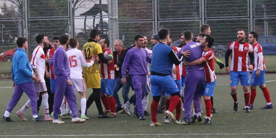 Kavaklı’da olaylı maç