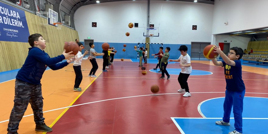 Gebze Kış Okulunda eğitimler sürüyor