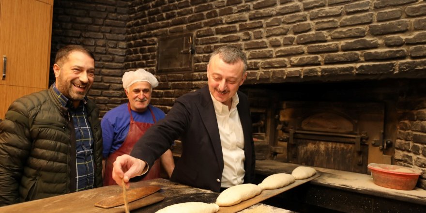 Büyükakın geleneği bozmadı