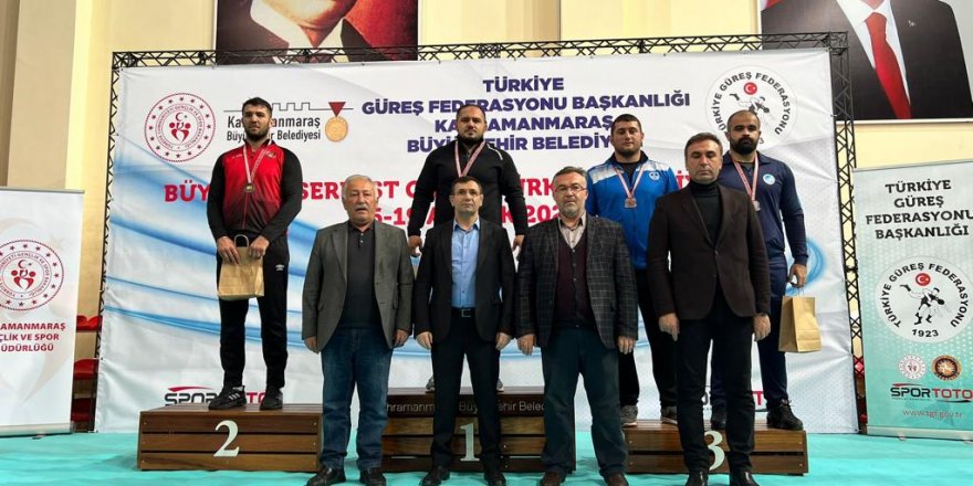 Minderin zirvesinde Kağıtspor var