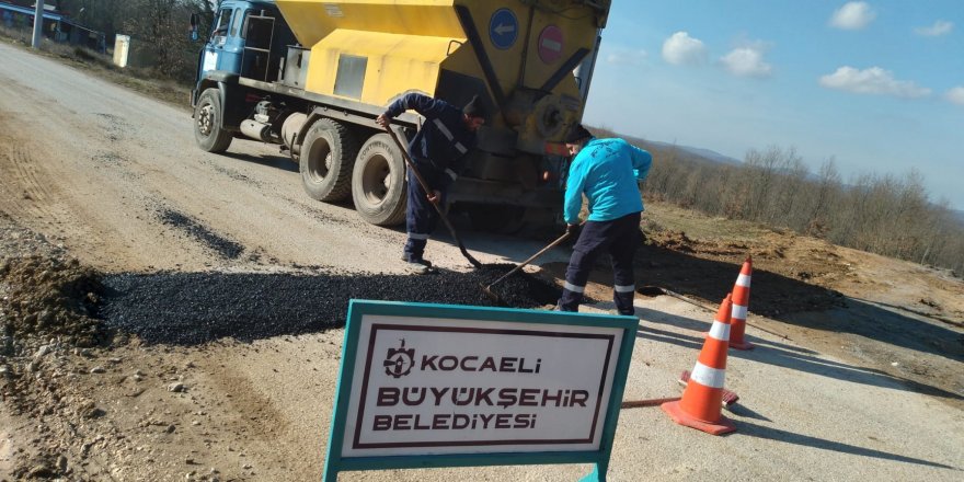 Gebze Tepemanayır’da bozulan yola bakım