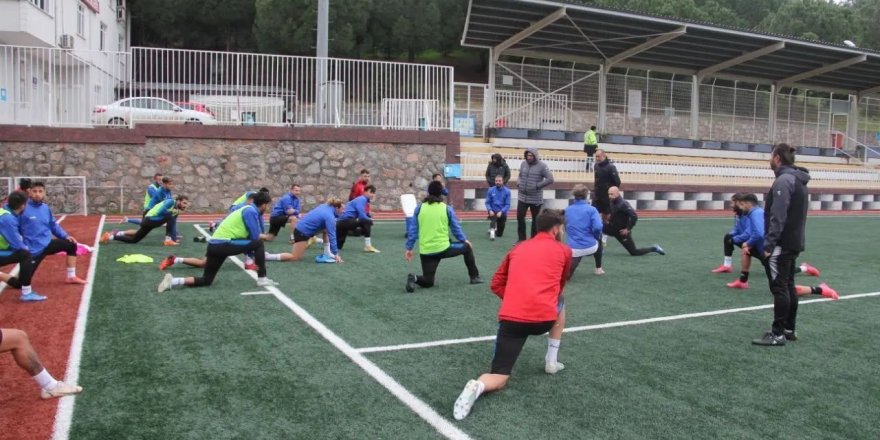 Belediye Derince, Edirnespor’a hazırlanıyor