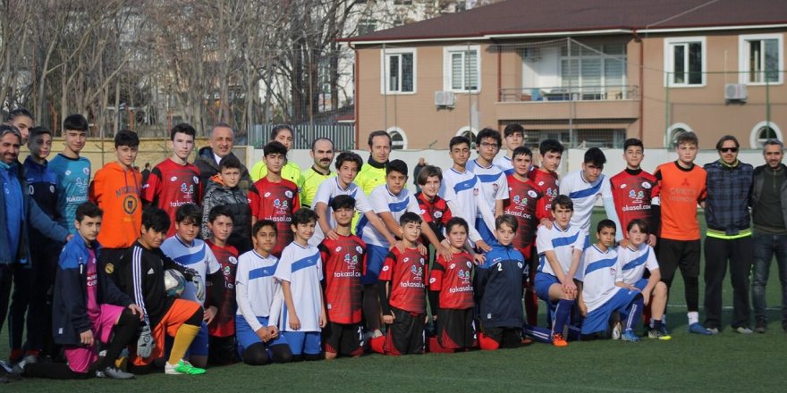 Yıldız erkekler futbolda grup aşaması sona erdi.
