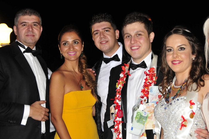 Ergin ve Aydoğdu ailelerinin mutlu günü