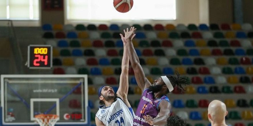 Kağıtspor evinde mağlup 59-67