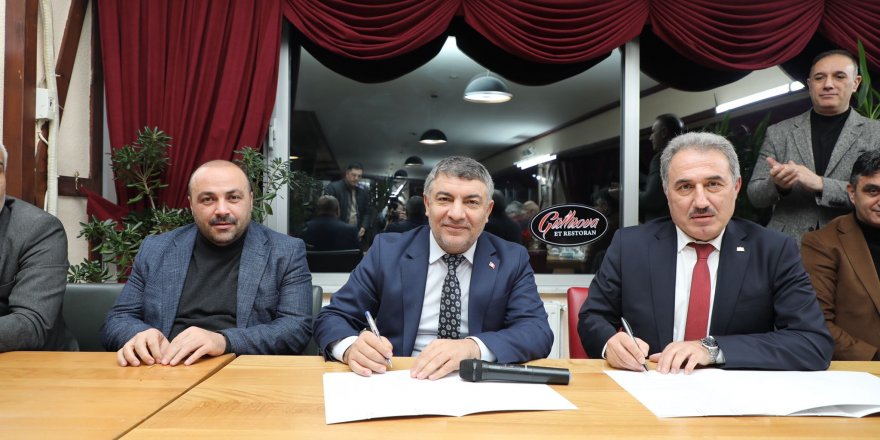 Dilovası Belediyesi’nde memurlar sözleşme imzaladı